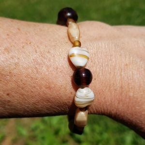 Summer bracelet w/ neutral brown & cream beads
